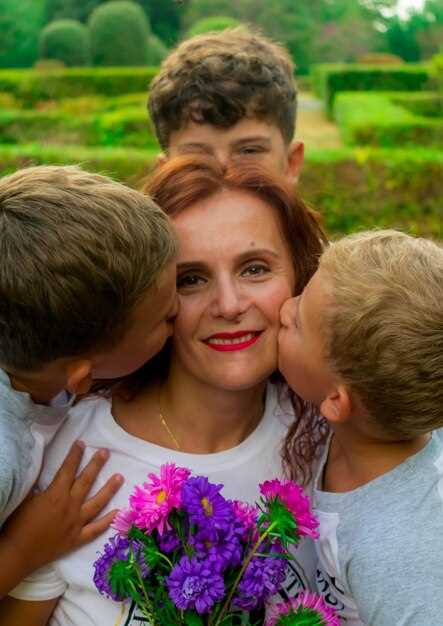 Поддержка образования и развитие талантов усыновленных детей