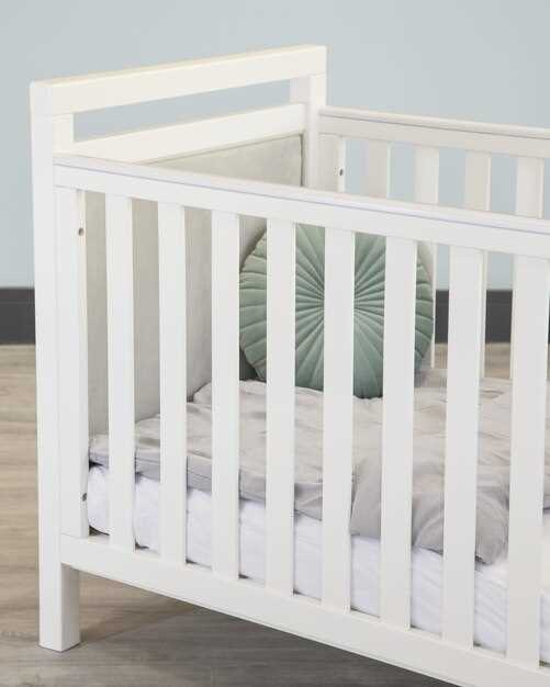 Размеры кроватки и возможность регулировки