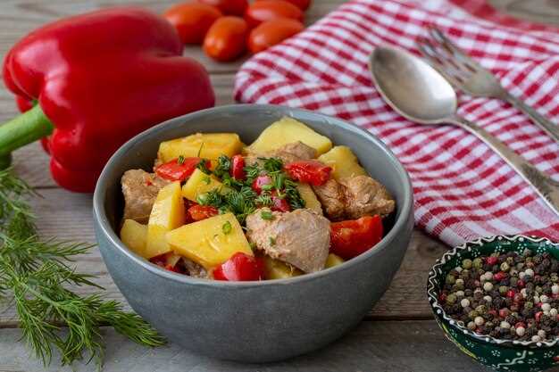 Как выбрать качественную свинину для азу