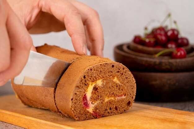 Идеи для подачи и украшения готового бисквита