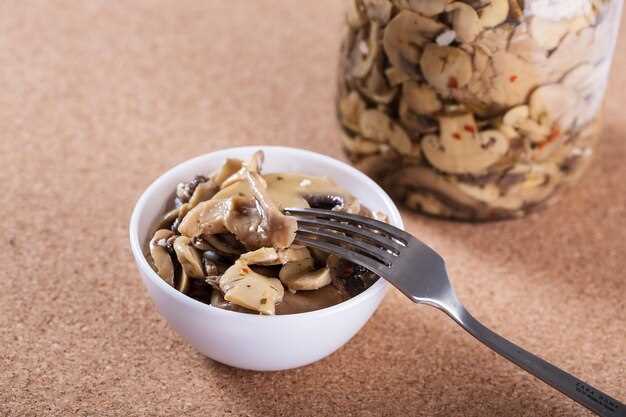 Как выбрать свежие шампиньоны для маринования