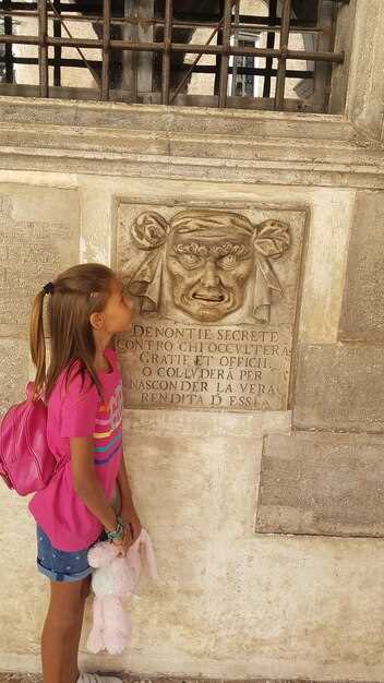 Этимология имени: откуда возникло название Севиль