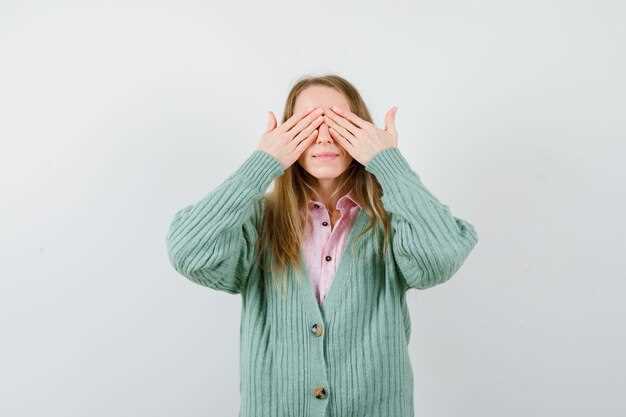 Связь с развитием мозга и органами зрения