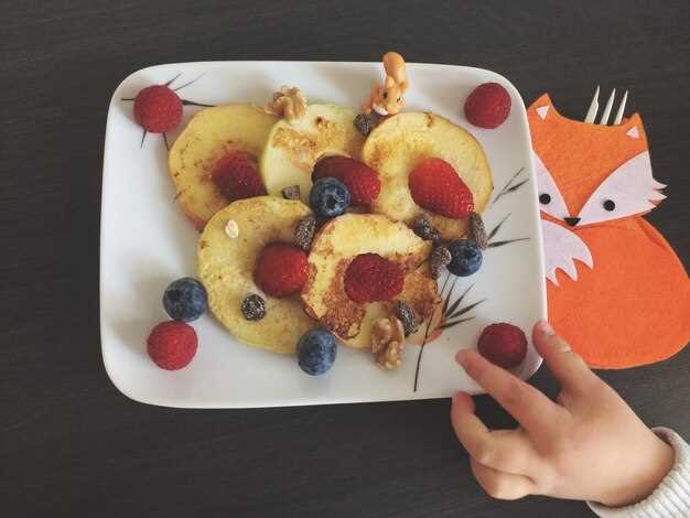 Полдник: домашние печенья и йогурты