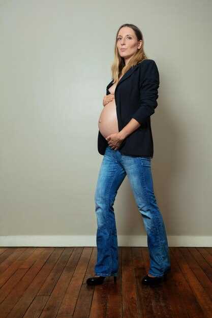 Преимущества джинсов клеш для беременных