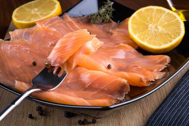 Выбор свежей горбуши для засолки