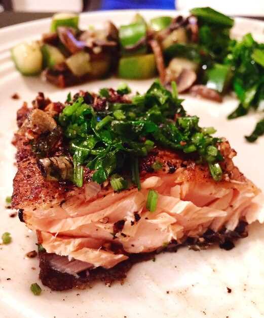 Удаление костей и подготовка рыбы к запеканию