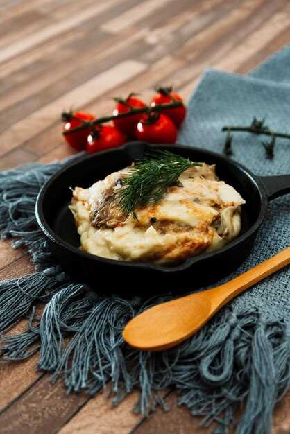 Для более насыщенного вкуса рекомендую включить в составundefined чёрный перец, молотый кориандр и немного тмина</em>. Эти специи стоит добавлять в кляр или сразу к рыбе перед жаркой, чтобы ароматы лучше раскрылись во время приготовления.’></p>
<p><strong>Чесночный порошок</strong> тоже отлично подходит: его можно добавить в кляр или присыпать рыбу перед жаркой. Он подарит блюду приятную остроту и насыщенность.</p>
<p>Если хотите добиться более сезонного аромата, попробуйте добавить щепотку сушеного базилика или орегано. Их яркий травяной оттенок подчеркнет деликатный вкус горбуши и сделает обед особенным.</p>
<p>Обратите внимание на баланс: специи и травы не должны заглушить вкус рыбы, их задача – подчеркнуть и дополнить его. Экспериментируйте, добавляя специи порциями и оценивая результат, чтобы достичь гармонии ароматов.  </p><div class=