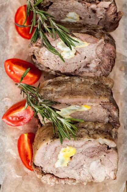 Процесс запекания грудинки в фольге: техника и рекомендации