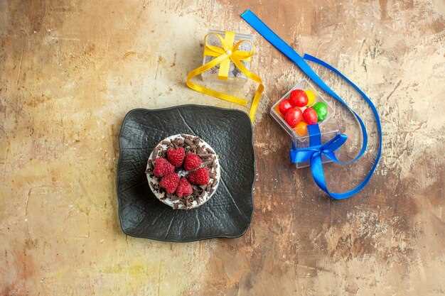 Торт в стиле хобби и увлечений: рыбалка, автомобиль, спортзал