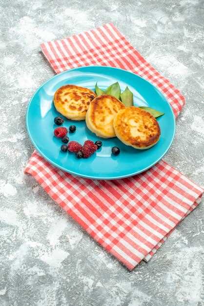 Как сформировать ровные и плотные сырники