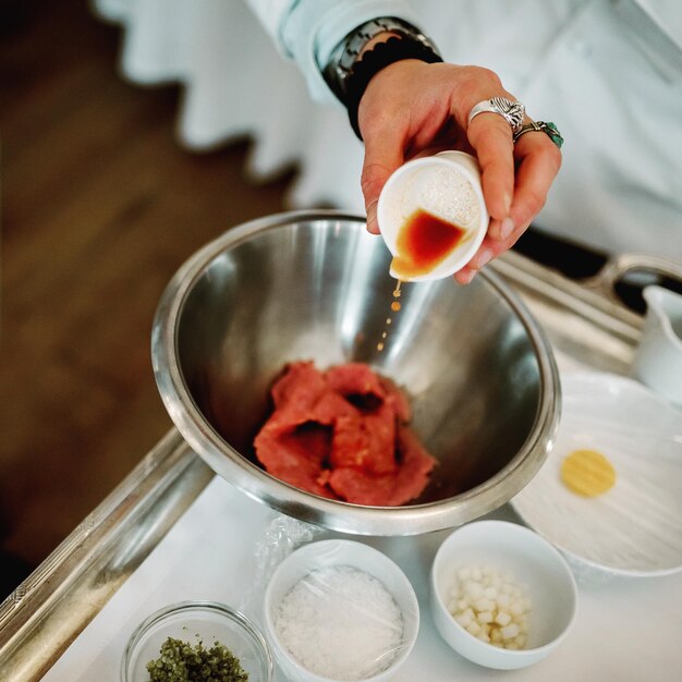 Экспериментируем с ингредиентами: добавление ананасов, имбиря и перца