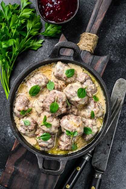 Кролик в сметане на сковороде рецепт: простое и вкусное блюдо для всей семьи