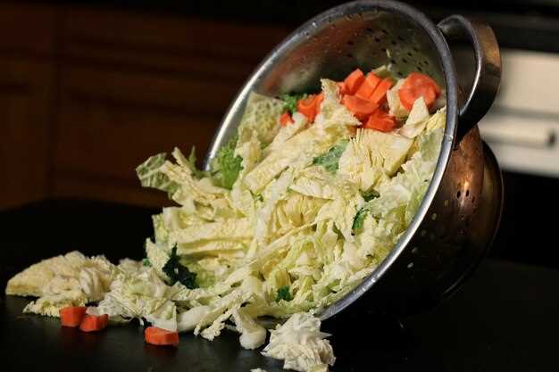 Как хранить салат, чтобы он остался свежим