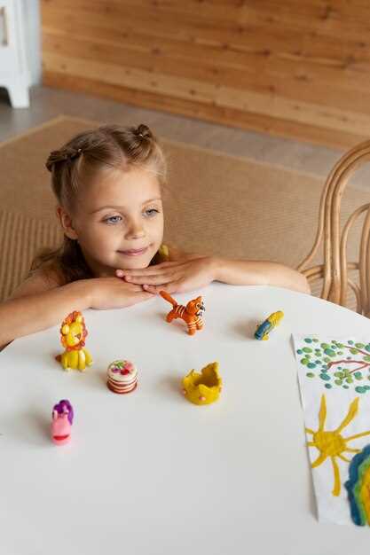 Фантазийные игры с мягкими игрушками и реквизитом