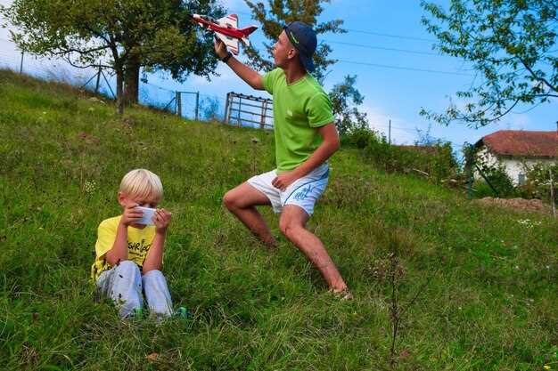 Творческие игры – развитие фантазии через сценки и ролевые сценки