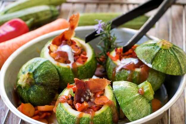 Фаршированные цуккини с грибами и перцем