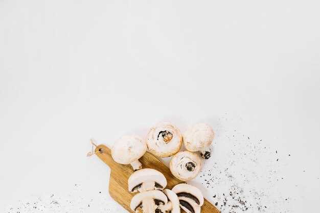 Мини-кабачки, фаршированные шампинЬонами и сыром