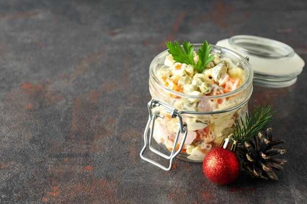 Классический салат из капусты и моркови с пряностями