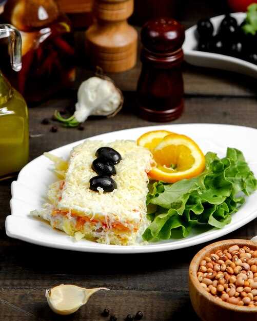 Экспериментальные вариации салатов с плавленным сыром для гурманов