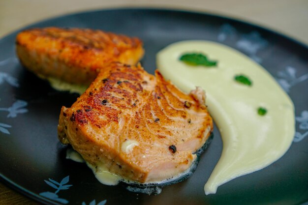 Техника запекания в фольге для сочности