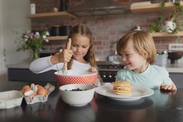 Полнозерные блины с медом и свежими ягодами