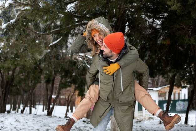 Средства защиты и безопасность: шлемы, наколенники, защитные очки
