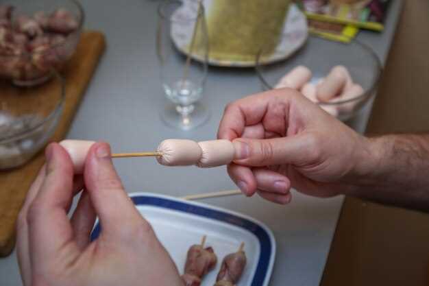 Ингредиенты и подготовка для сочных колбасок