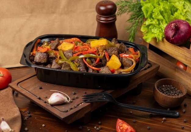 Подготовка овощей: морковь, лук и специи