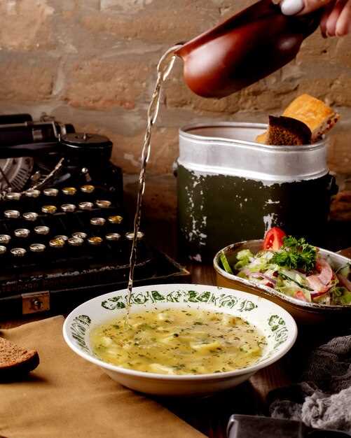 Ингредиенты и подготовка для щавелевого супа