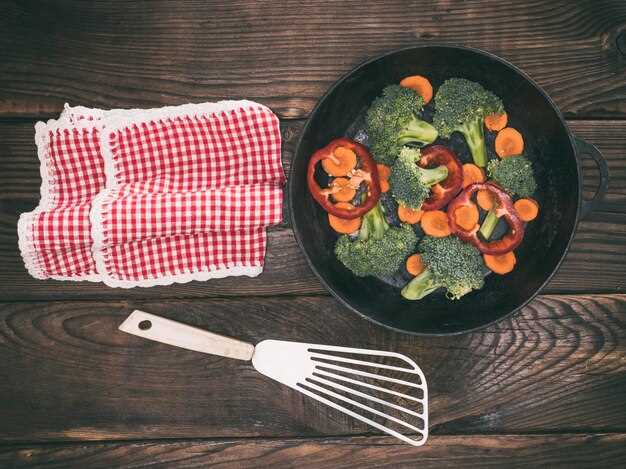 Необходимые кухонные инструменты и посуда