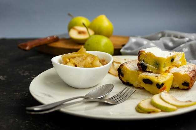 Пошаговое приготовление манника на кефире с яблоками