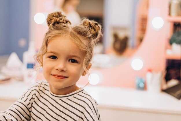 Стрижки с элементами асимметрии: дети и взрослые выбирают необычное