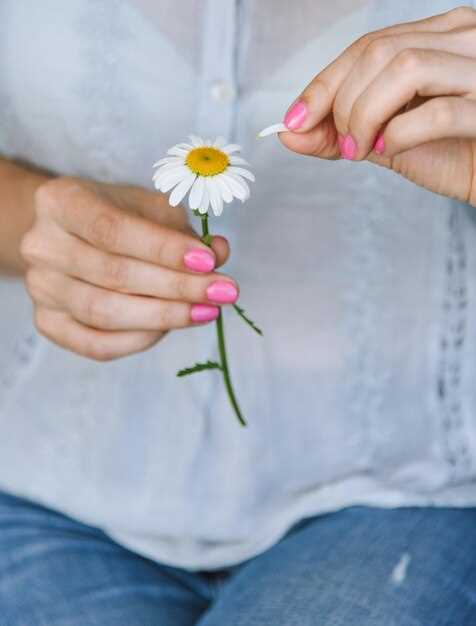 Способы употребления ромашки: настои, чаи и отвары