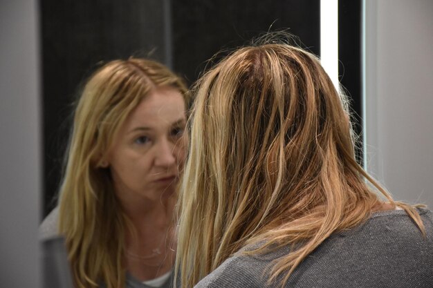 Типы красителей: что предпочесть для минимизации риска