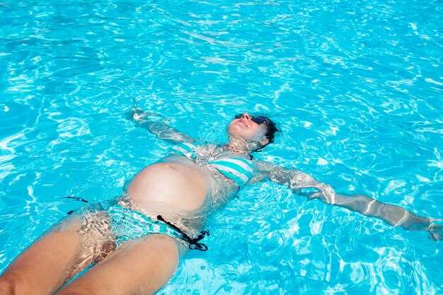 Какие преимущества приносит плавание для будущей мамы