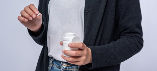 Альтернативные методы лечения гастроэзофагеальной рефлюксной болезни во время беременности