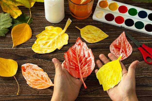 Объемные фигуры из каштанов и палочек