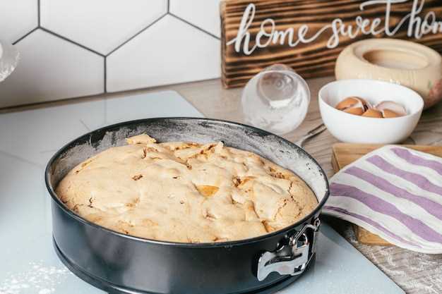 Ингредиенты и подготовка теста для пирога