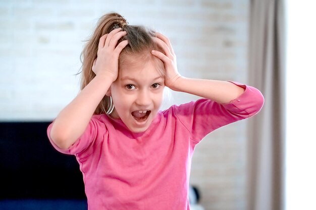 Причины появления самоповреждающего поведения у детей в состоянии психоза