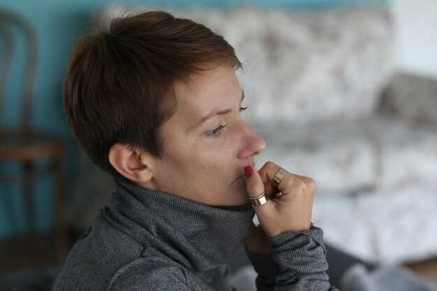 Причины грызения ногтей у детей и способы их устранения