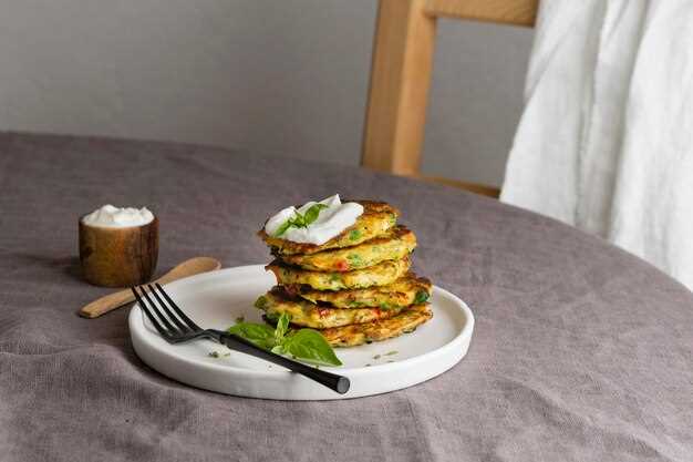 Что делать, чтобы оладьи не разваливались при жарке