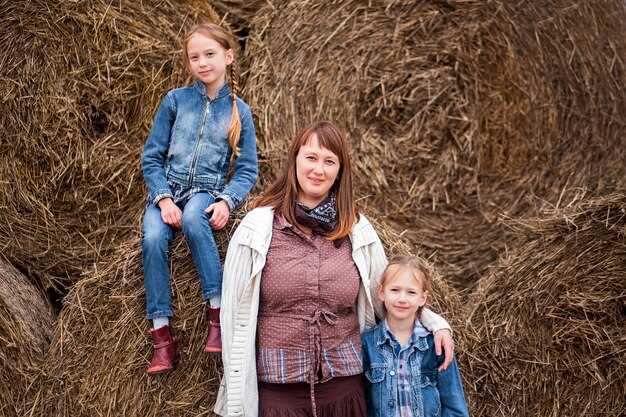 Обстоятельства знакомства с супругом и создание семьи