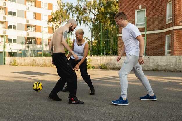 Нормы и последовательность подачи мяча