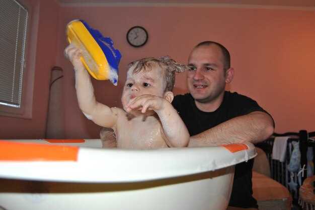 Как научить ребенка расслабляться и получать удовольствие от водных процедур