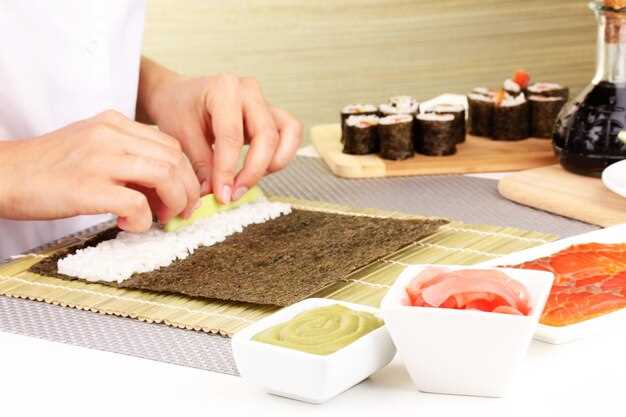 Рецепт маки с огурцом и креветками для начинающих