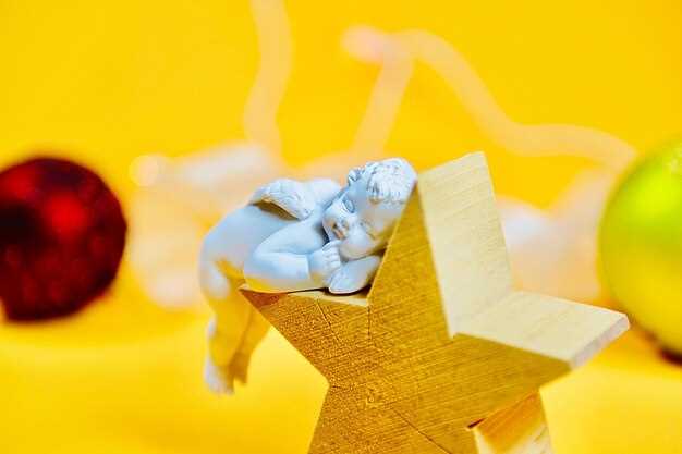 Этимология имени: откуда появилось имя Мирон?