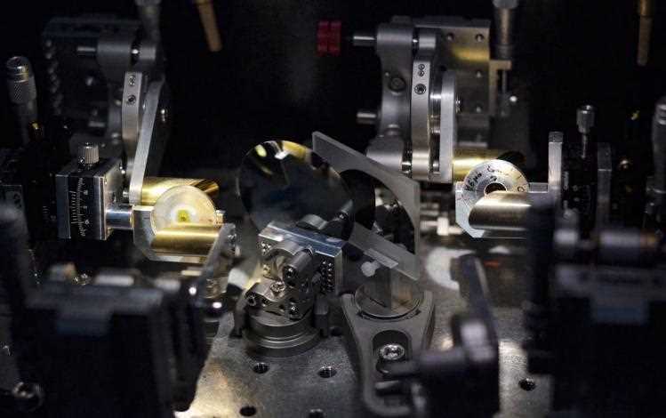 Энергия вакуума и флуктуации - методы измерения