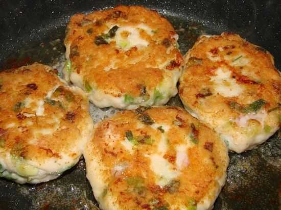 Как приготовить вкусные карасевые котлеты и блюда из икры карася