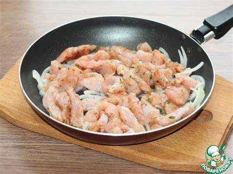 Вкусная индейка со сливками и шпинатом